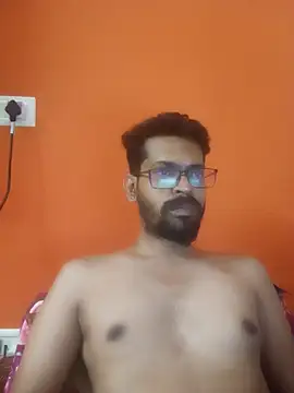 arhan3043 online show from October 2025 10:39:01 AM