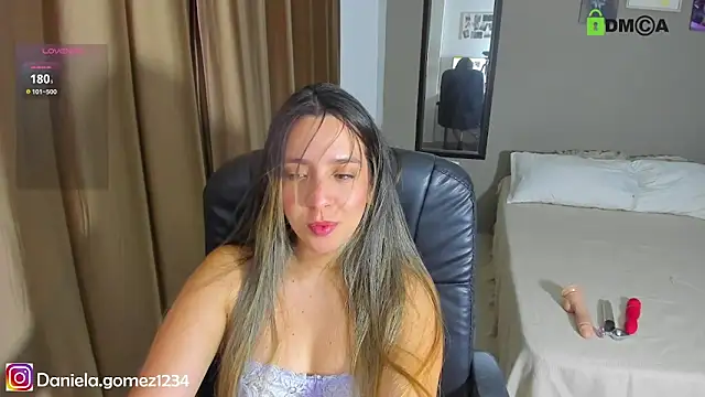 Danielacams online show from September 2025 02:50:02 AM
