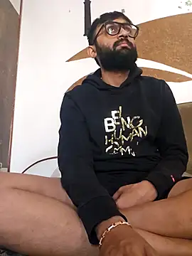 Snapshot of love4shownude chatting on January 2025 03:42:01 AM love4shownude online show from January 2025 03:42:01 AM