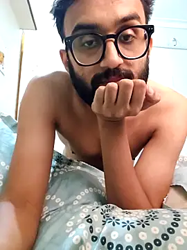 Snapshot of love4shownude chatting on October 2025 04:04:02 AM love4shownude online show from October 2025 04:04:02 AM