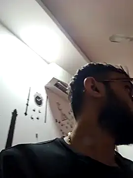 Snapshot of love4shownude chatting on December 2024 06:11:02 AM love4shownude online show from December 2024 06:11:02 AM