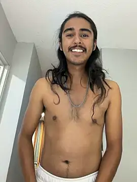 Snapshot of jrrichforever chatting on November 2025 05:45:02 AM jrrichforever online show from November 2025 05:45:02 AM