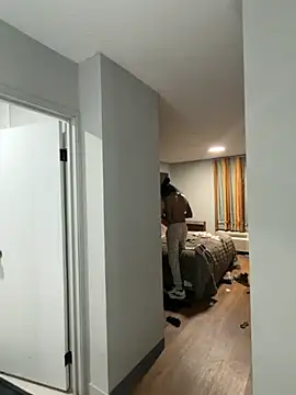 Snapshot of jrrichforever chatting on November 2025 07:34:02 AM jrrichforever online show from November 2025 07:34:02 AM