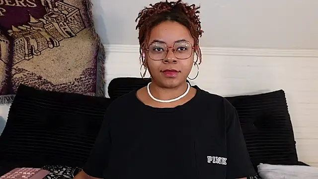 -khayaparker online show from June 2026 07:33:01 PM