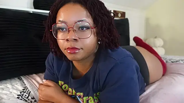 -khayaparker online show from November 2025 08:13:01 PM