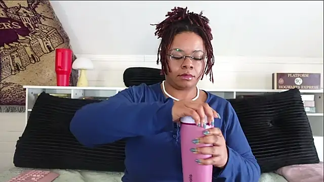 -khayaparker online show from February 2026 05:01:02 PM