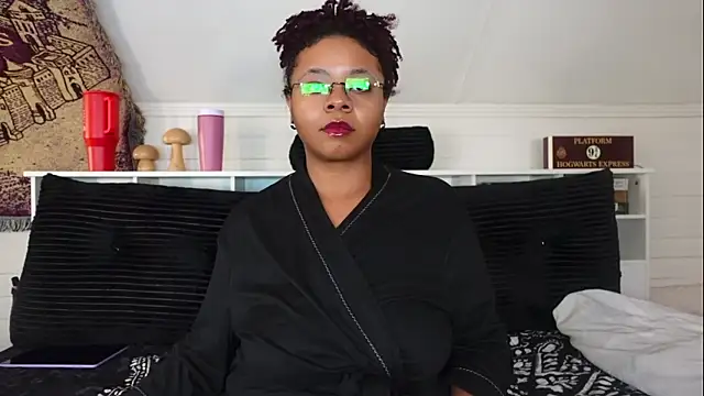 -khayaparker online show from December 2025 08:44:02 PM