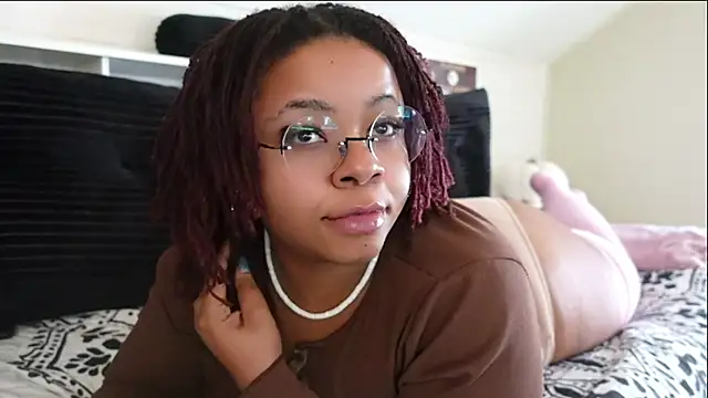 -khayaparker online show from February 2026 07:36:01 PM