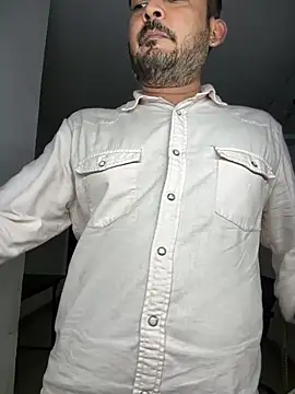 Spicy aryan online show from September 2025 01:04:01 PM