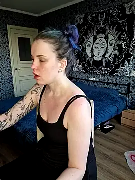 LazyTanukii online show from July 2026 05:24:02 PM