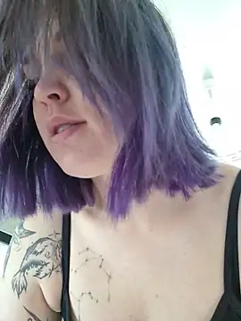 LazyTanukii online show from August 2026 06:40:02 AM