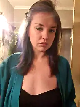 LazyTanukii online show from November 2025 06:18:02 AM