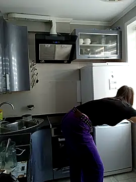 LazyTanukii online show from September 2025 06:14:01 AM
