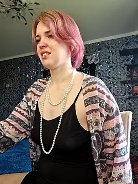LazyTanukii online show from May 2026 06:31:01 AM