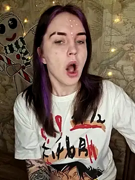 LazyTanukii online show from December 2025 06:38:02 AM