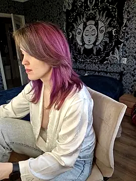 LazyTanukii online show from June 2026 06:35:02 AM
