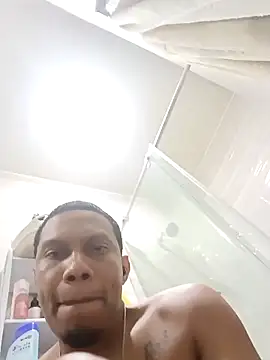 Slader06 online show from March 2026 10:07:02 AM