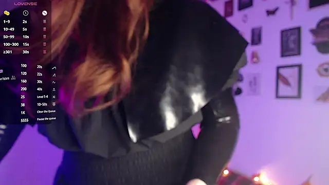 auroralatexprincess online show from October 2025 08:17:02 PM