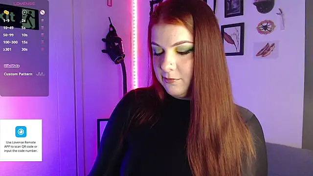 auroralatexprincess online show from October 2025 06:49:02 PM