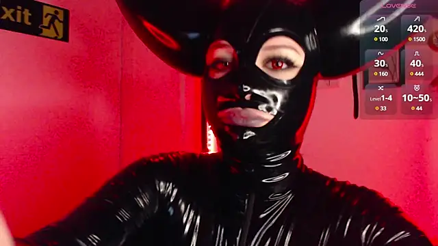 auroralatexprincess online show from March 2025 06:23:01 PM