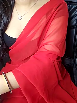 Snapshot of aliyaah_singh chatting on October 2025 05:36:02 PM aliyaah singh online show from October 2025 05:36:02 PM