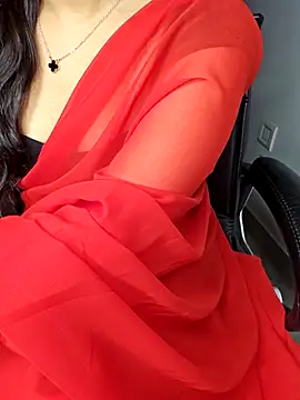 Snapshot of aliyaah_singh chatting on September 2025 05:30:01 PM aliyaah singh online show from September 2025 05:30:01 PM