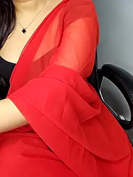 Snapshot of aliyaah_singh chatting on September 2025 05:48:01 PM aliyaah singh online show from September 2025 05:48:01 PM