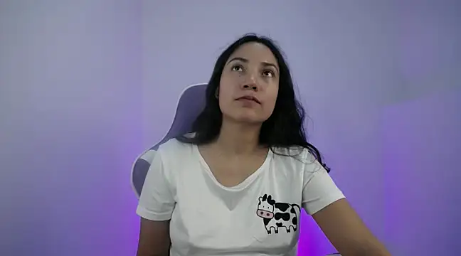 cutie and slutty online show from January 2025 12:05:01 AM