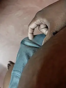 Snapshot of dinesh682 chatting on April 2026 06:42:02 AM dinesh682 online show from April 2026 06:42:02 AM