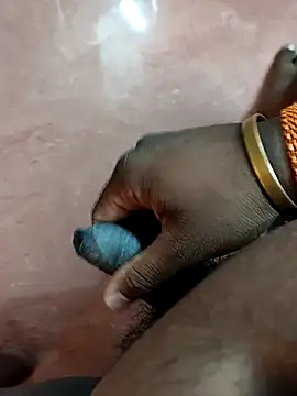 Snapshot of dinesh682 chatting on April 2026 11:25:02 AM dinesh682 online show from April 2026 11:25:02 AM