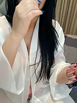 Queen sousou online show from November 2025 01:43:02 PM