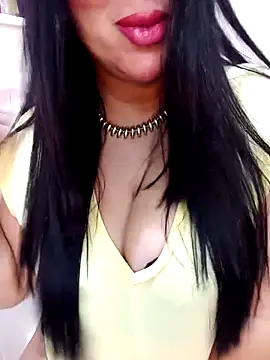 Queen sousou online show from November 2025 09:08:01 PM