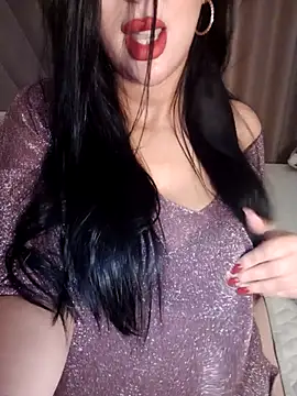 Queen sousou online show from November 2025 01:04:02 PM