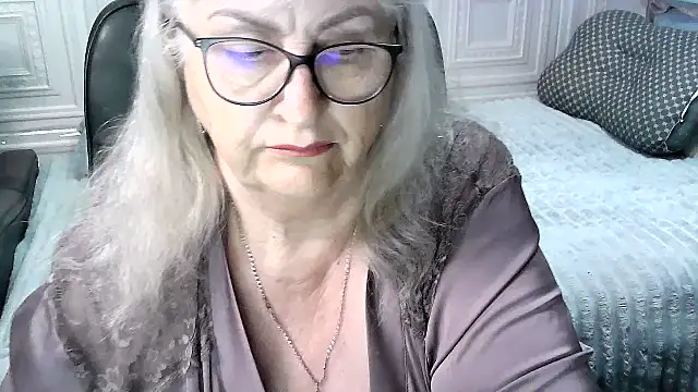 LolkaAlyss online show from May 2026 04:23:02 AM