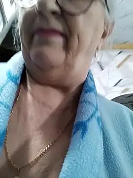 LolkaAlyss online show from February 2026 05:15:02 PM