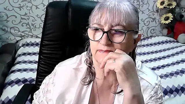 LolkaAlyss online show from March 2025 09:05:02 PM