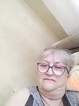LolkaAlyss online show from September 2025 02:45:01 PM