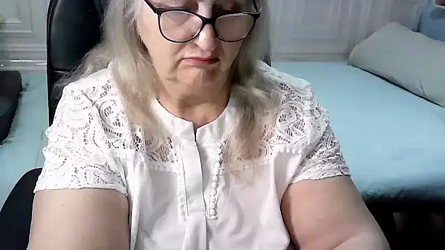 LolkaAlyss online show from March 2026 09:18:02 PM