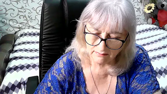 LolkaAlyss online show from March 2025 11:35:02 PM