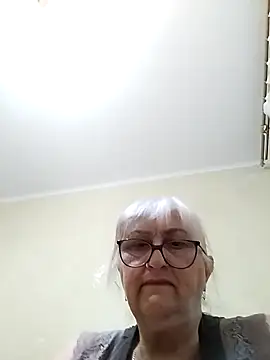 LolkaAlyss online show from September 2025 07:09:02 PM