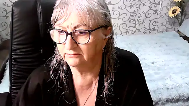 LolkaAlyss online show from September 2025 03:55:01 AM