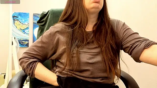 Snapshot of BattyMoll chatting on October 2025 03:37:02 PM BattyMoll online show from October 2025 03:37:02 PM