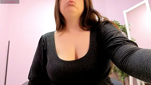 BattyMoll online show from March 2026 03:49:02 PM