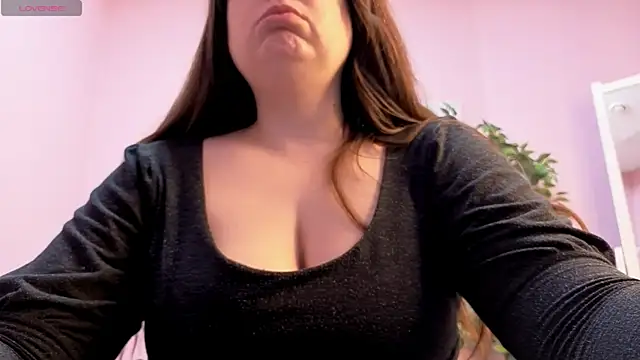 BattyMoll online show from March 2026 04:00:02 PM