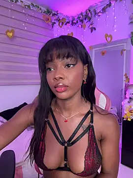 Vane Rossee online show from March 2026 12:07:02 AM