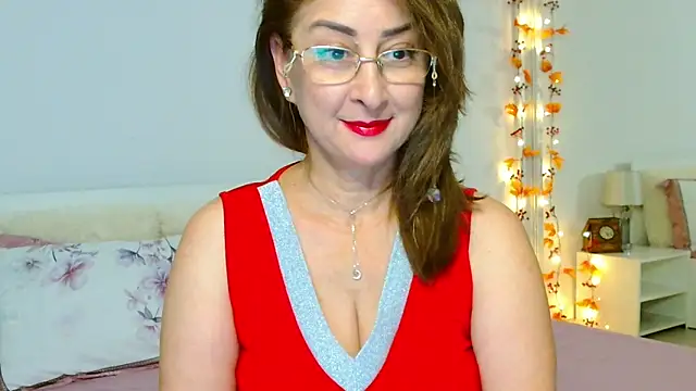 Tyana40 online show from November 2025 02:17:01 AM