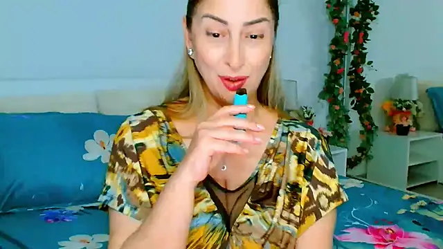 Tyana40 online show from March 2025 05:34:01 AM