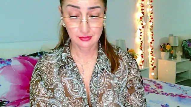 Tyana40 online show from March 2026 02:08:01 AM