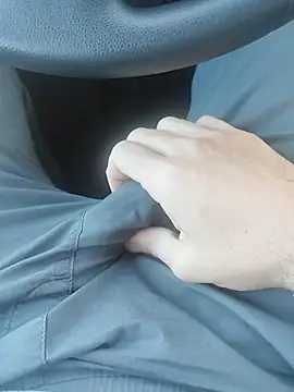 Aykut1990 online show from December 2025 11:09:01 AM