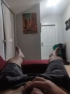 Aykut1990 online show from December 2025 04:11:02 PM